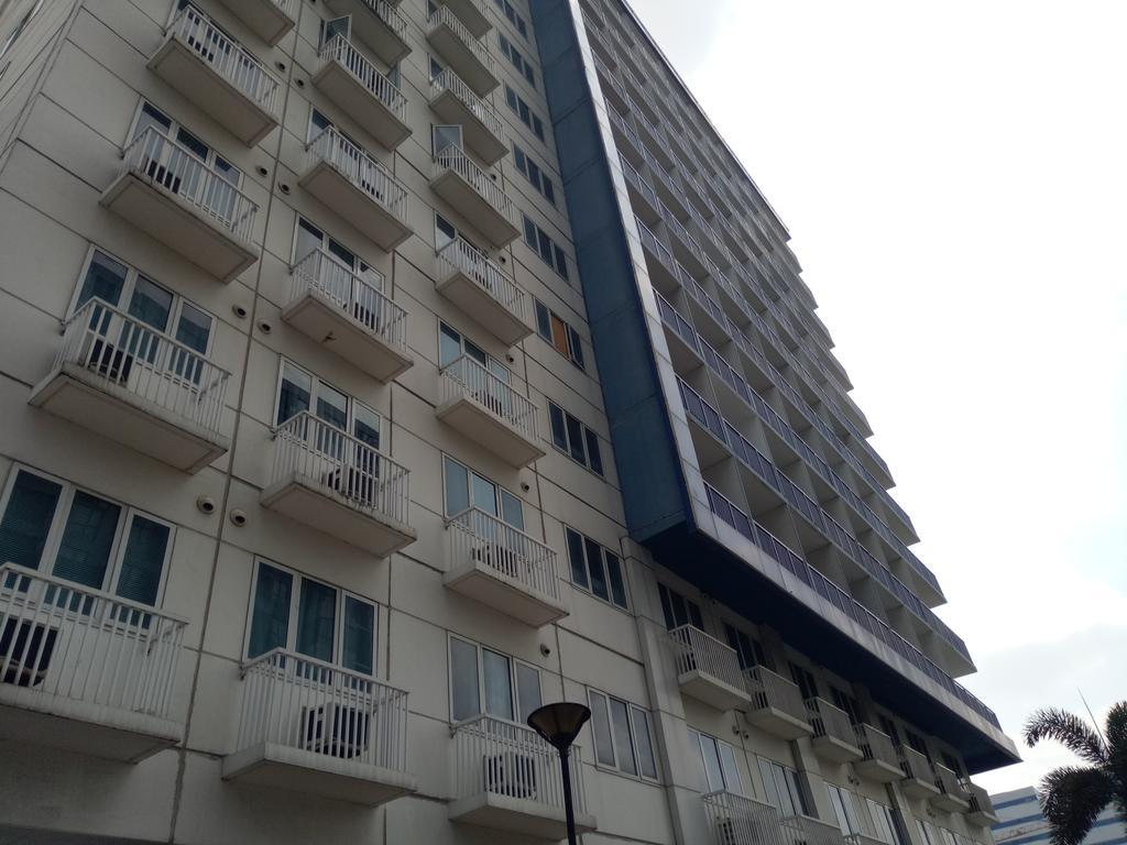 Chin'S Place Sea Residences Moa Manila Esterno foto